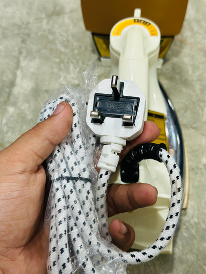 Automatic Panasonic Iron - De-luxe Model Safety auto-shutoff feature