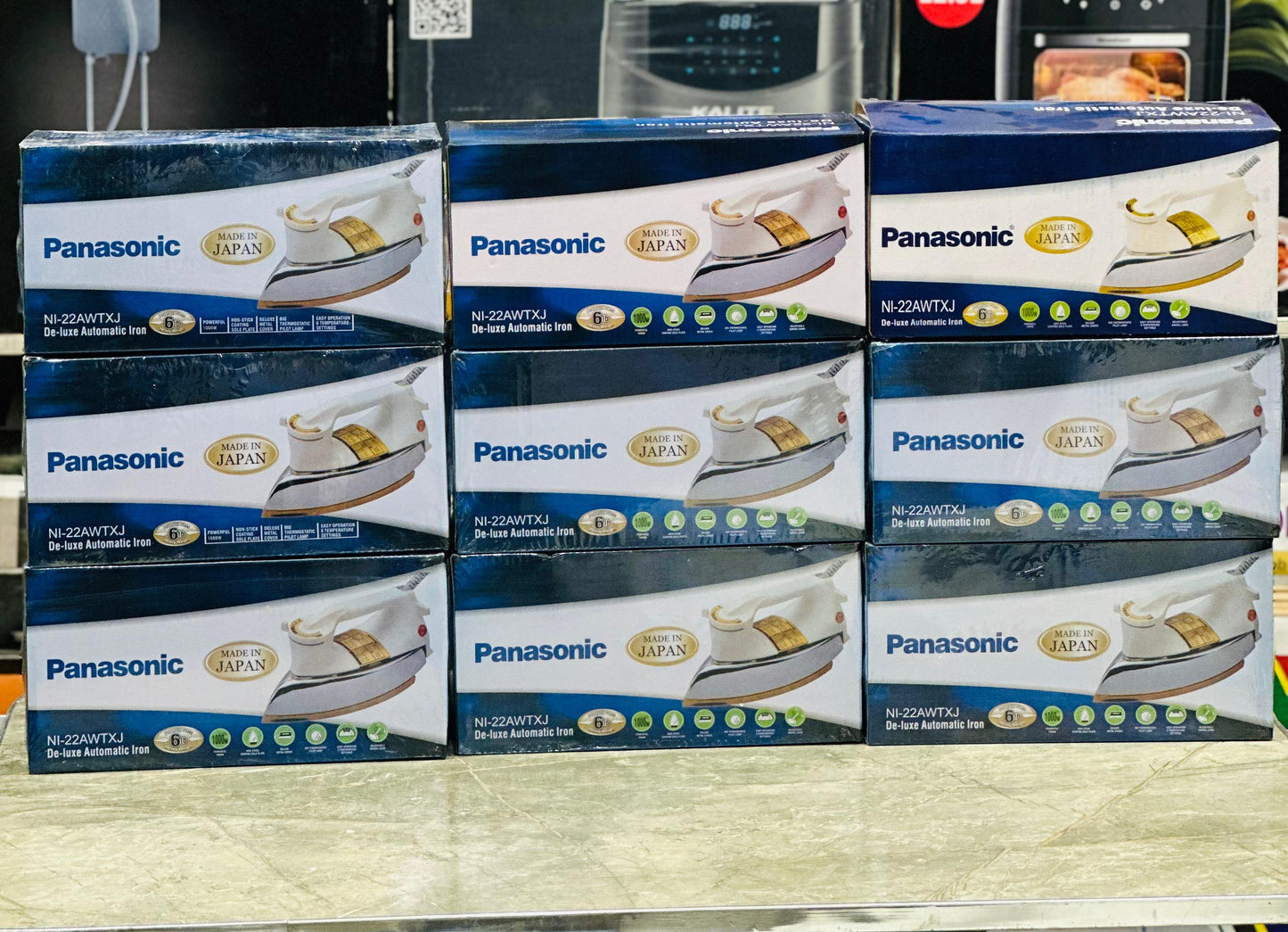 Automatic Panasonic Iron - De-luxe Model Safety auto-shutoff feature